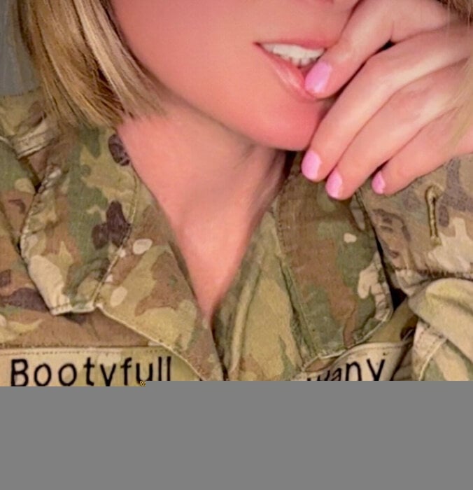 Bootyfullbrittany