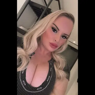 Ts Brit Bombshell 🏳️‍⚧️🩵