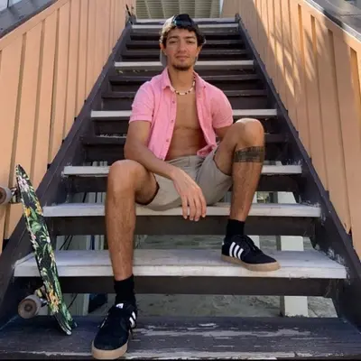 Broskithebull