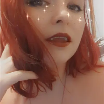 Bustyykitten