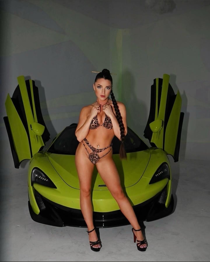 Butterflybae