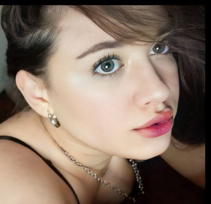 Camimybodyisafire