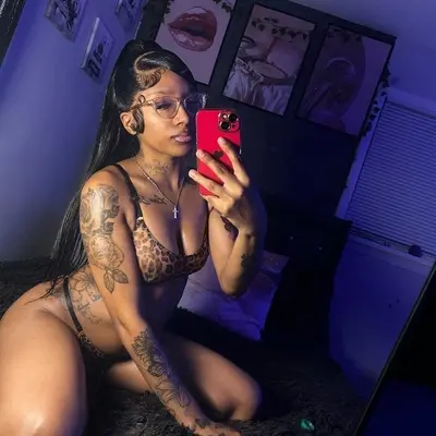 Caramelbaby33