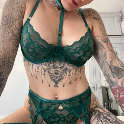 Carmendivine