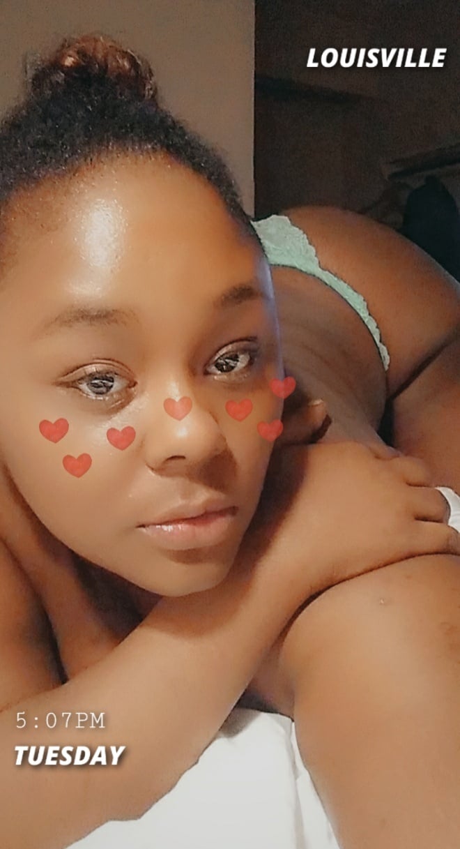 Cayleeredd4