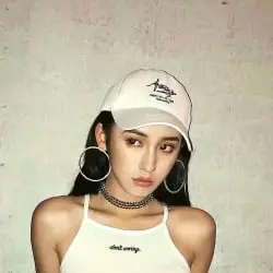 扑朔迷离.