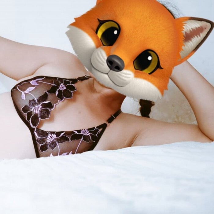 Cheriehot5