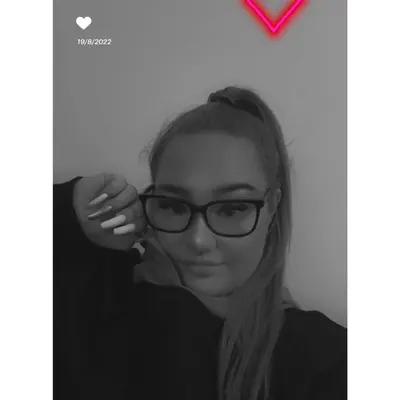 Chloe2123