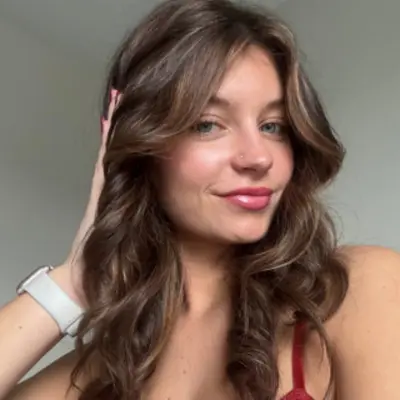 Chloe Cook
