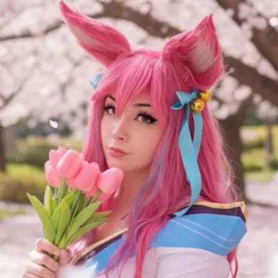 𝑴𝒊𝒎𝒊 𝑻𝒔𝒖𝒎𝒊𝒌𝒐 ✨ naughty cosplayer