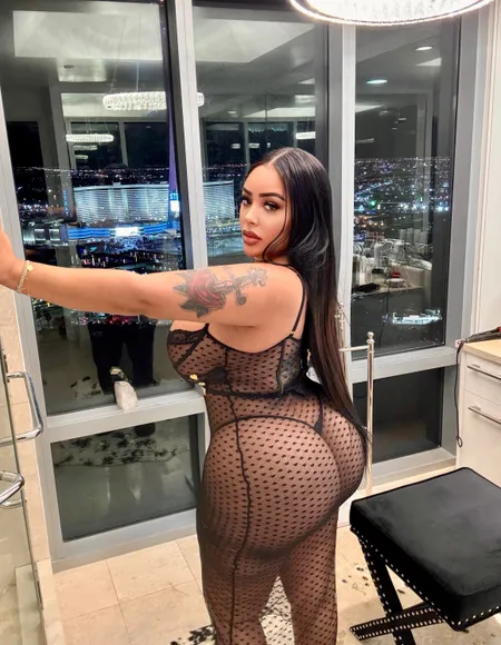 💋 BIGGEST TITS ON ONLYFANS 💋
