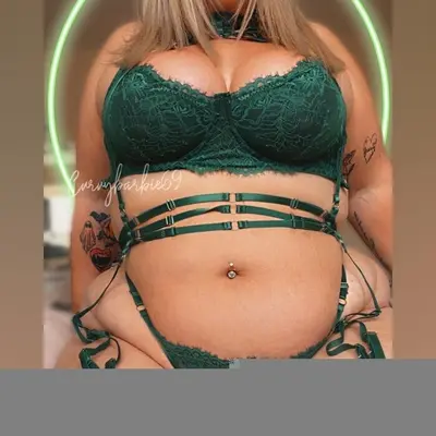 Curvybarbie69x