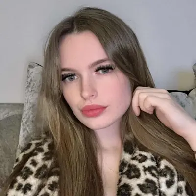 Curvyc25xvip