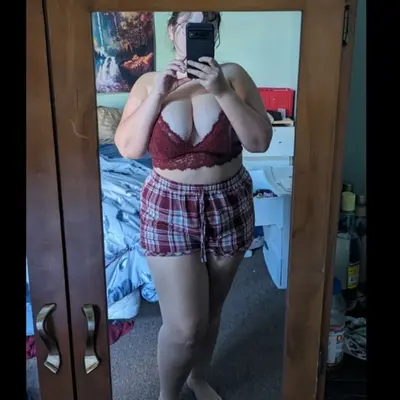 Curvycadeau00