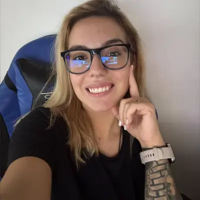 Curvydreamjade