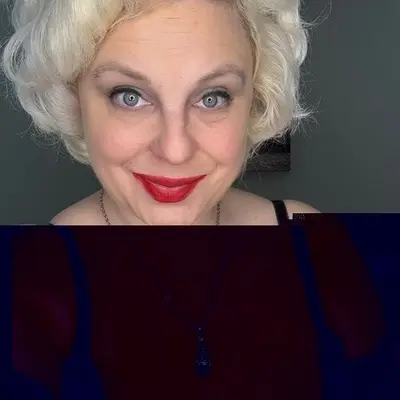 Curvymmonroe