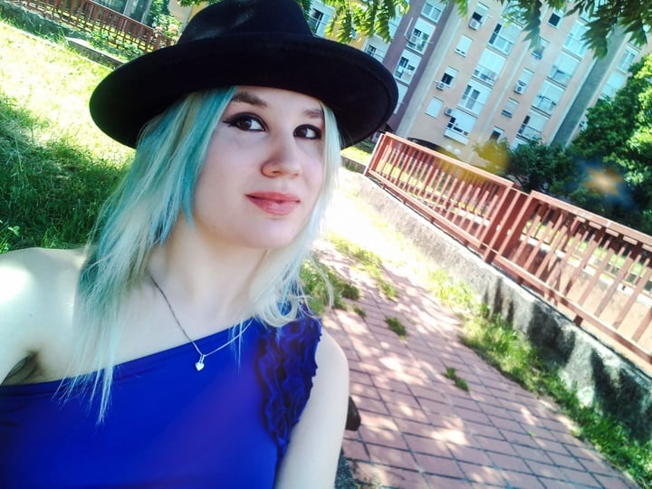 Cutegirlartemisia