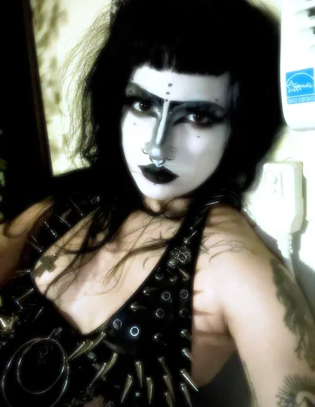 𝓜𝓪𝓻𝔂 ⋆.˚☥🦇 ݁ ɴᴏ ᴘᴘᴠ ˖ִ ࣪