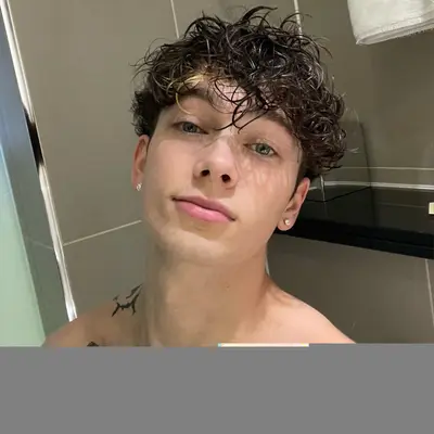 LUCA 👅