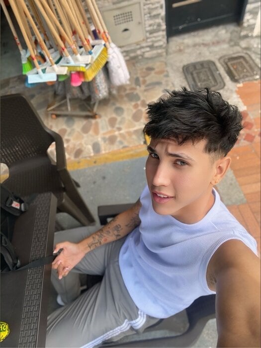 Damiankey27