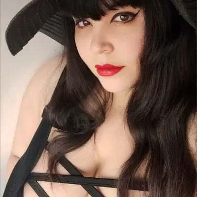 🏺🌺Curvy Goddess Danidarkan🌺🏺