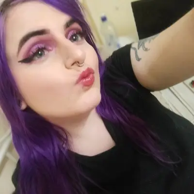 Danielleivy01