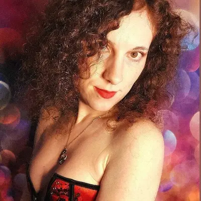 Darcyred