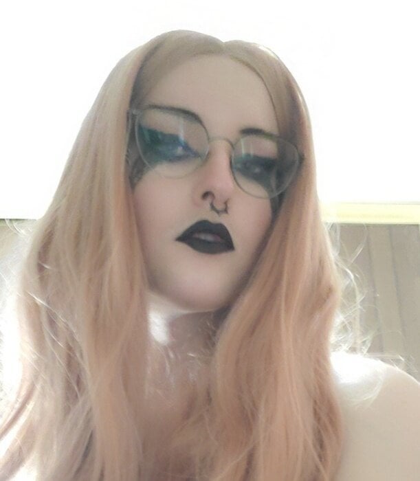 Demoniadusk