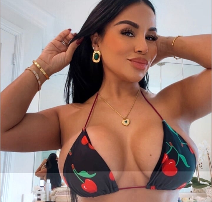 Dollycastro