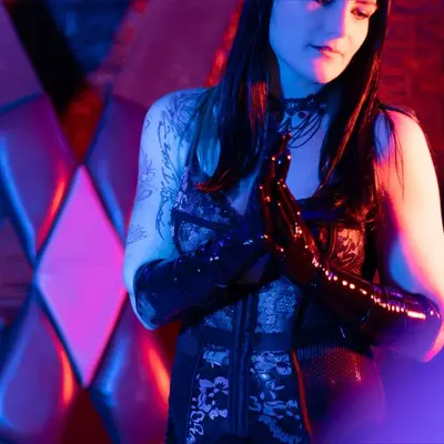 Dom Maiden
