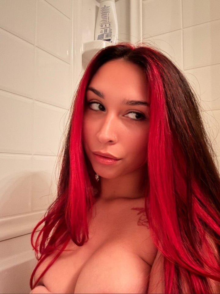 Dominahazel13