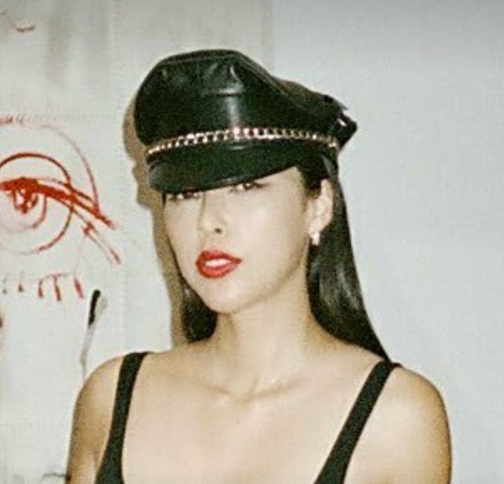 Mistress Iris