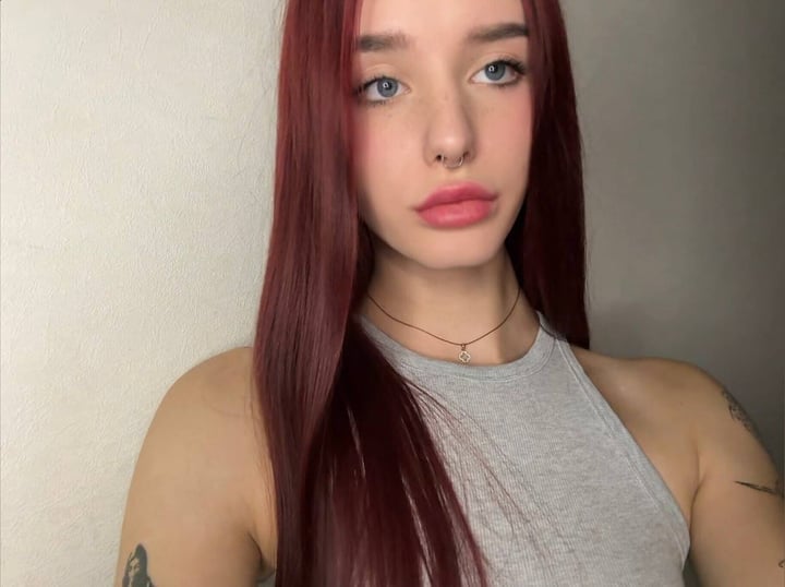Elaine Berry💒