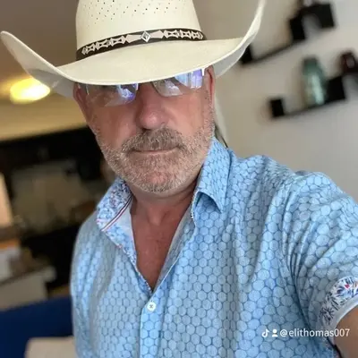 Elithomas