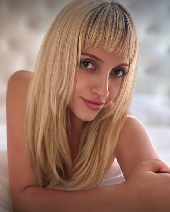 Ellabeefreshman