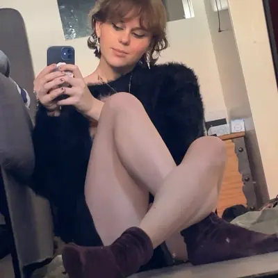 Ella bella 🖤