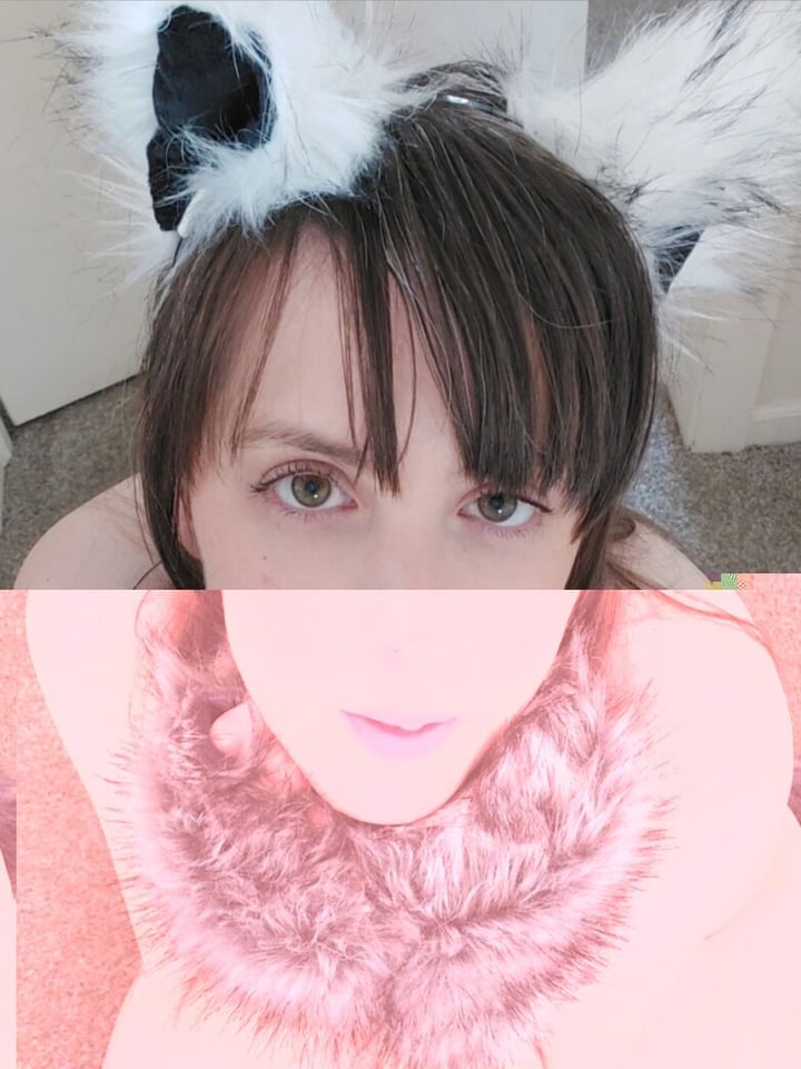 Ellynaomi