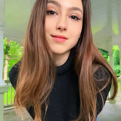 Emilia Jolly 🧚‍♀️