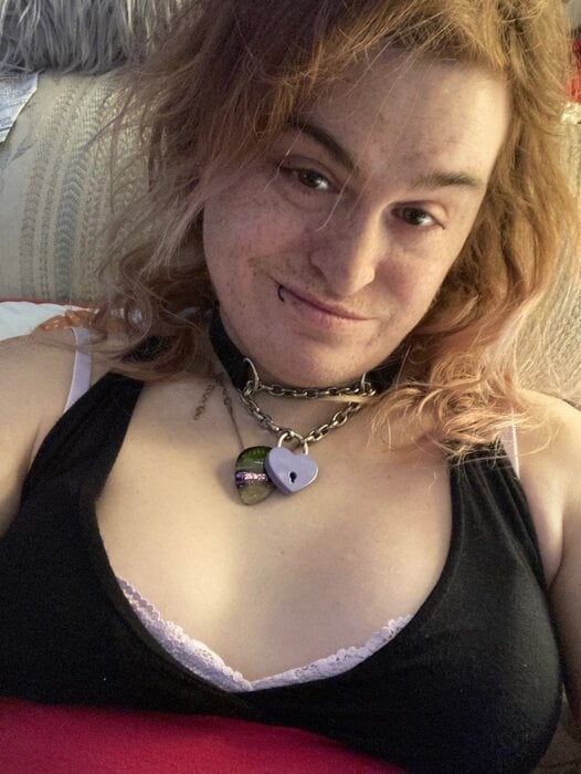 Emilysexxxyrose