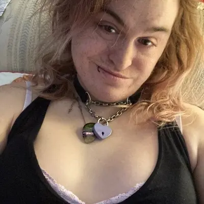 Emilysexxxyrose