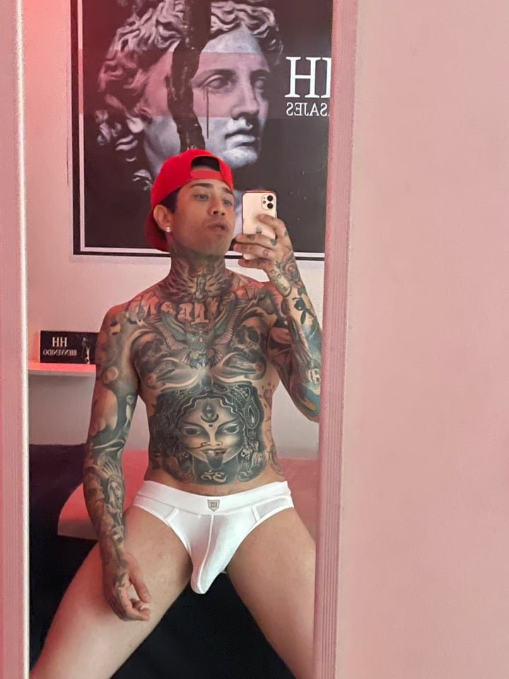 Erickerotic1