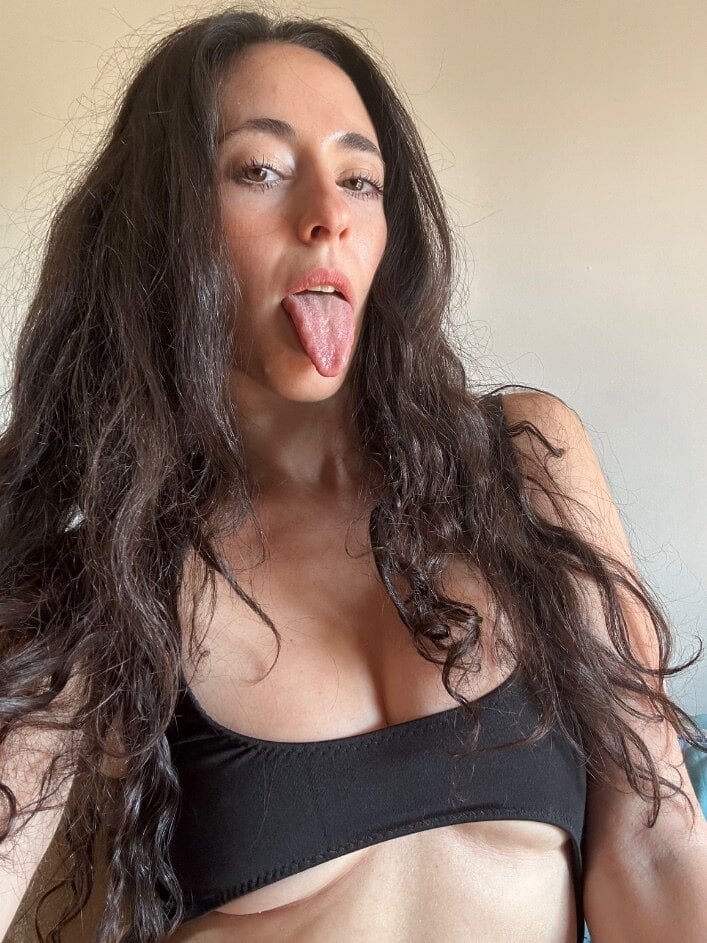 Eroticgoddess69