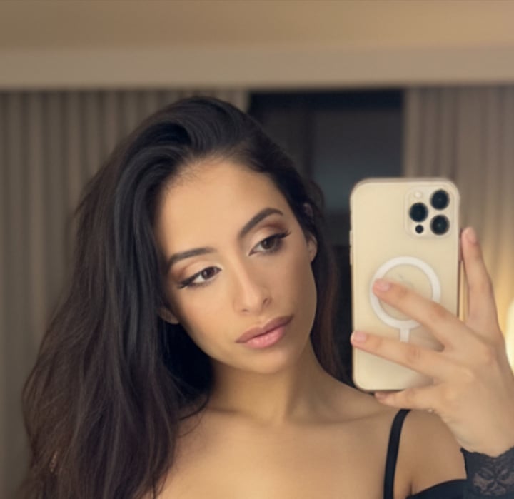 Eva ... big booty latina 🍑