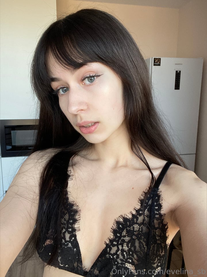 Evelina🖤