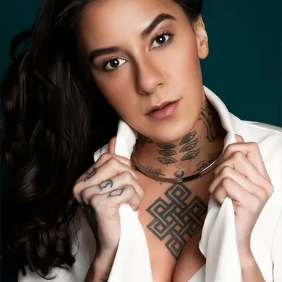 Polly G
