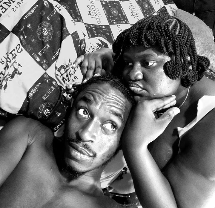 FUNCOUPLELIVE