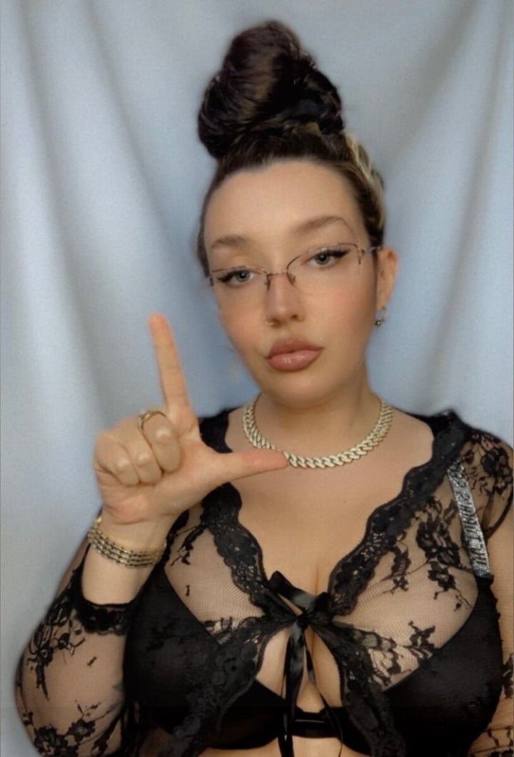 Goddessmiley