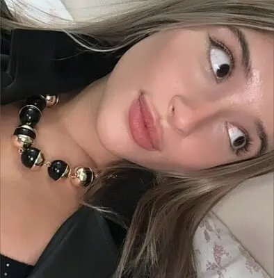 Goldenhoneygf
