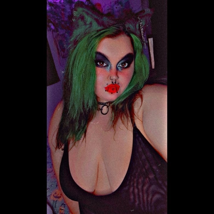 Gothqueen420