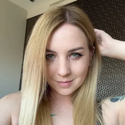 Graceblondebabe